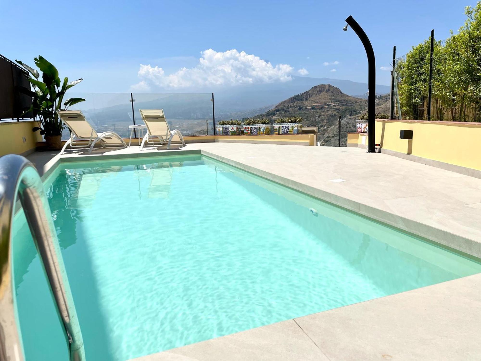 Villa Da Vinci Luxury Panoramic Apartments - Taormina Rooms Collection Екстериор снимка