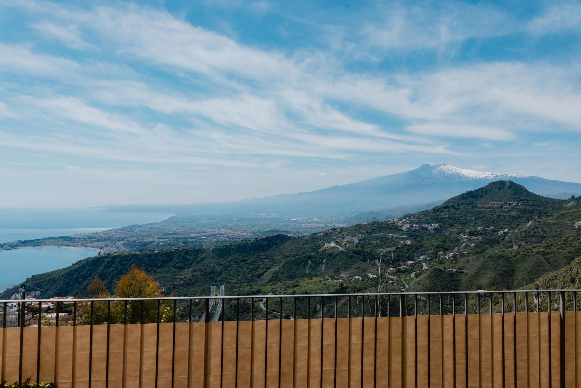 Villa Da Vinci Luxury Panoramic Apartments - Taormina Rooms Collection Екстериор снимка