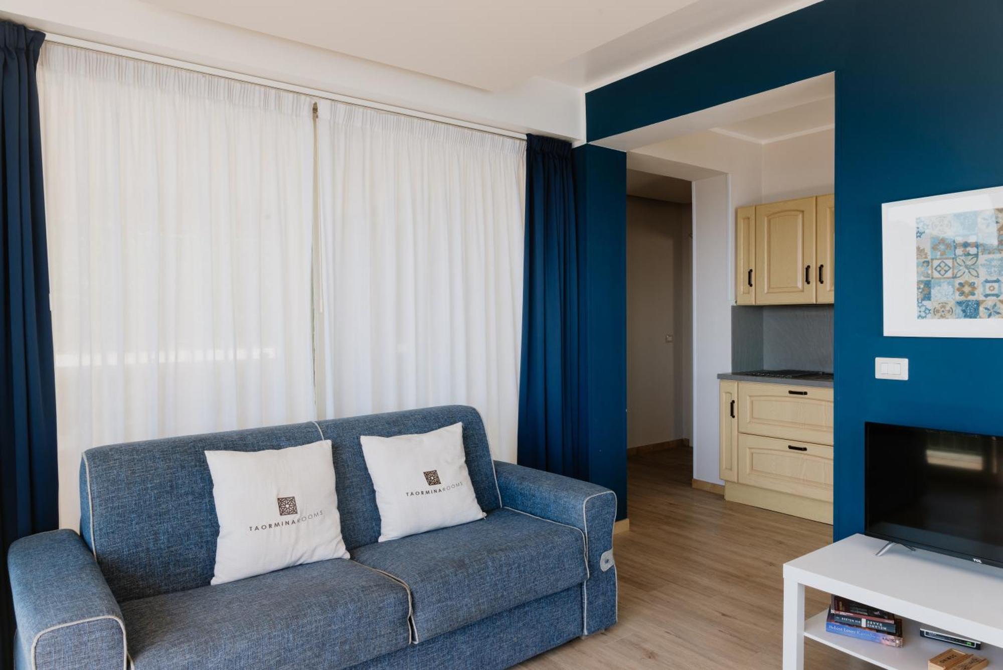 Villa Da Vinci Luxury Panoramic Apartments - Taormina Rooms Collection Екстериор снимка
